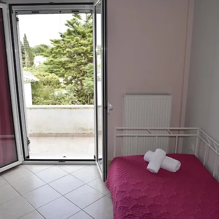 Viana House Corfu Virós