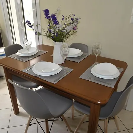 Viana House Corfu * Virós